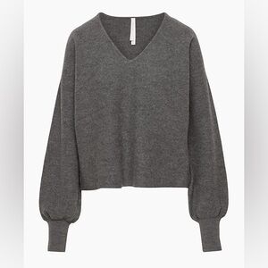 The Group by Babaton
Gratitude Sweater